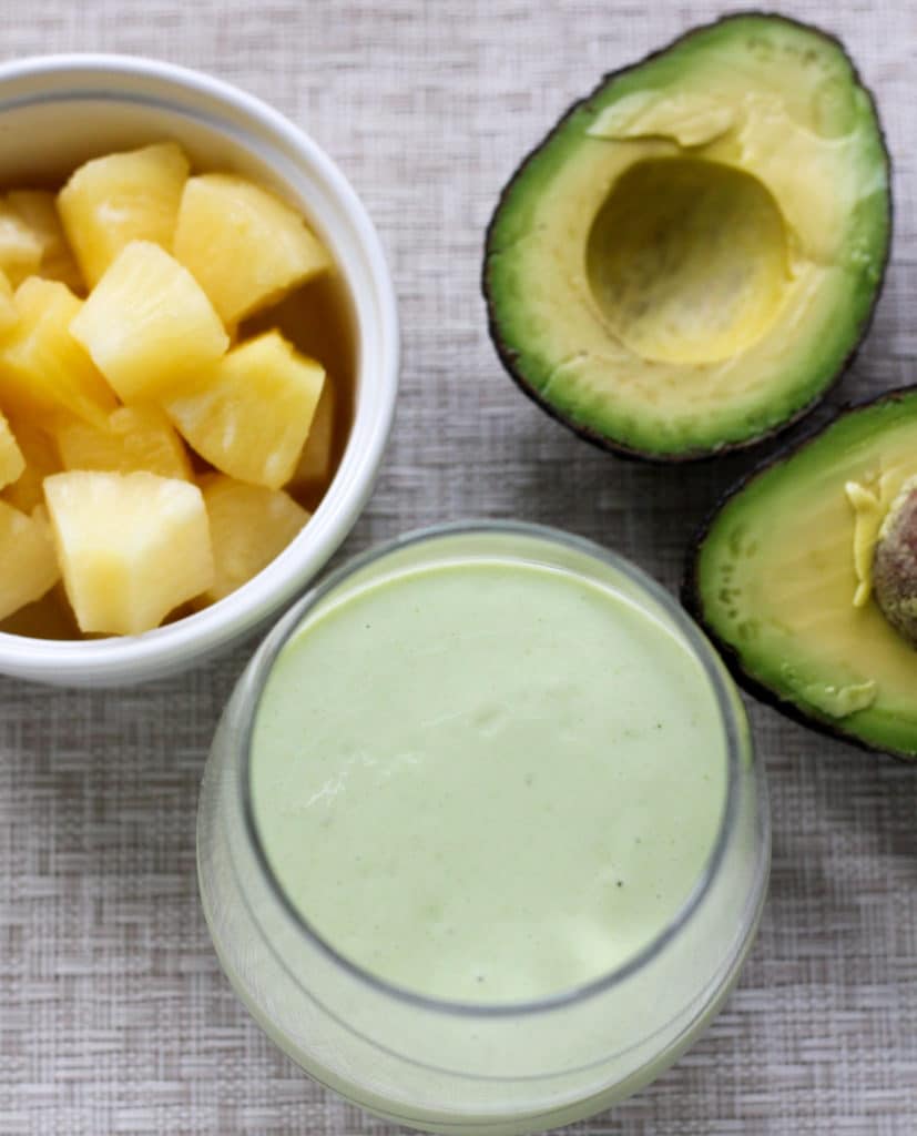Green pineapple smoothie